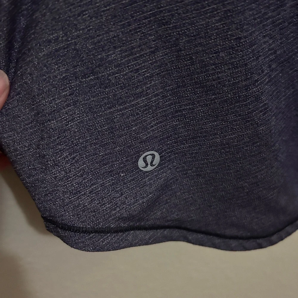 Set of 4 Lululemon tops